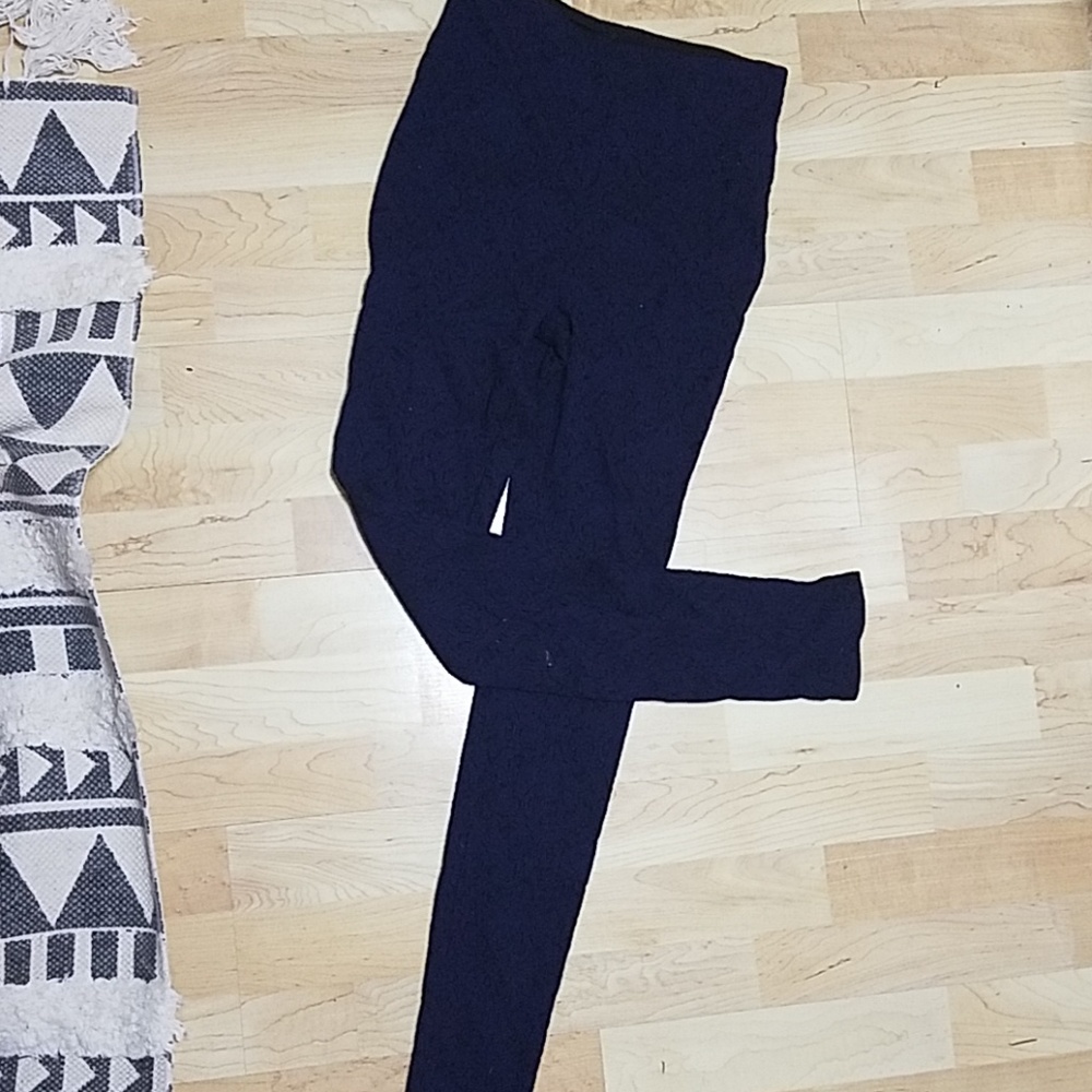 Lysse navy pattern high waisted legging